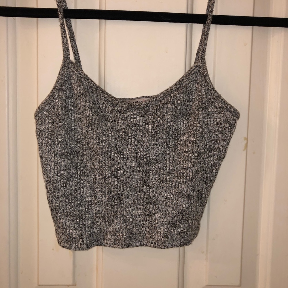 Gray ribbed crop top